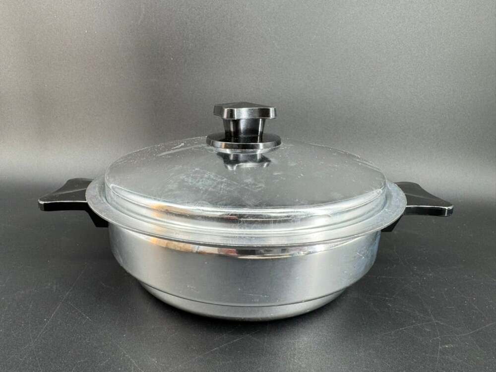Vintage Miracle Maid 2 Qt Aluminum 8" Covered Casserole Pot w Lid West Bend USA